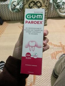GUM DENTIFRICE PAROEX